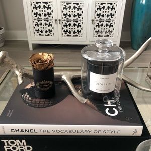 Tahari decorative branch accent
